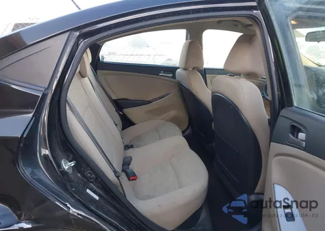 2017 Hyundai Accent Se z USA, uszkodzony, nr VIN KMHCT4AE0HU324443